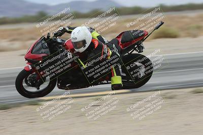 media/Sep-21-2025-Race Pace (Sun) [[98bf33ef95]]/Non Verified/3-Turn 15 Inside (9am)/